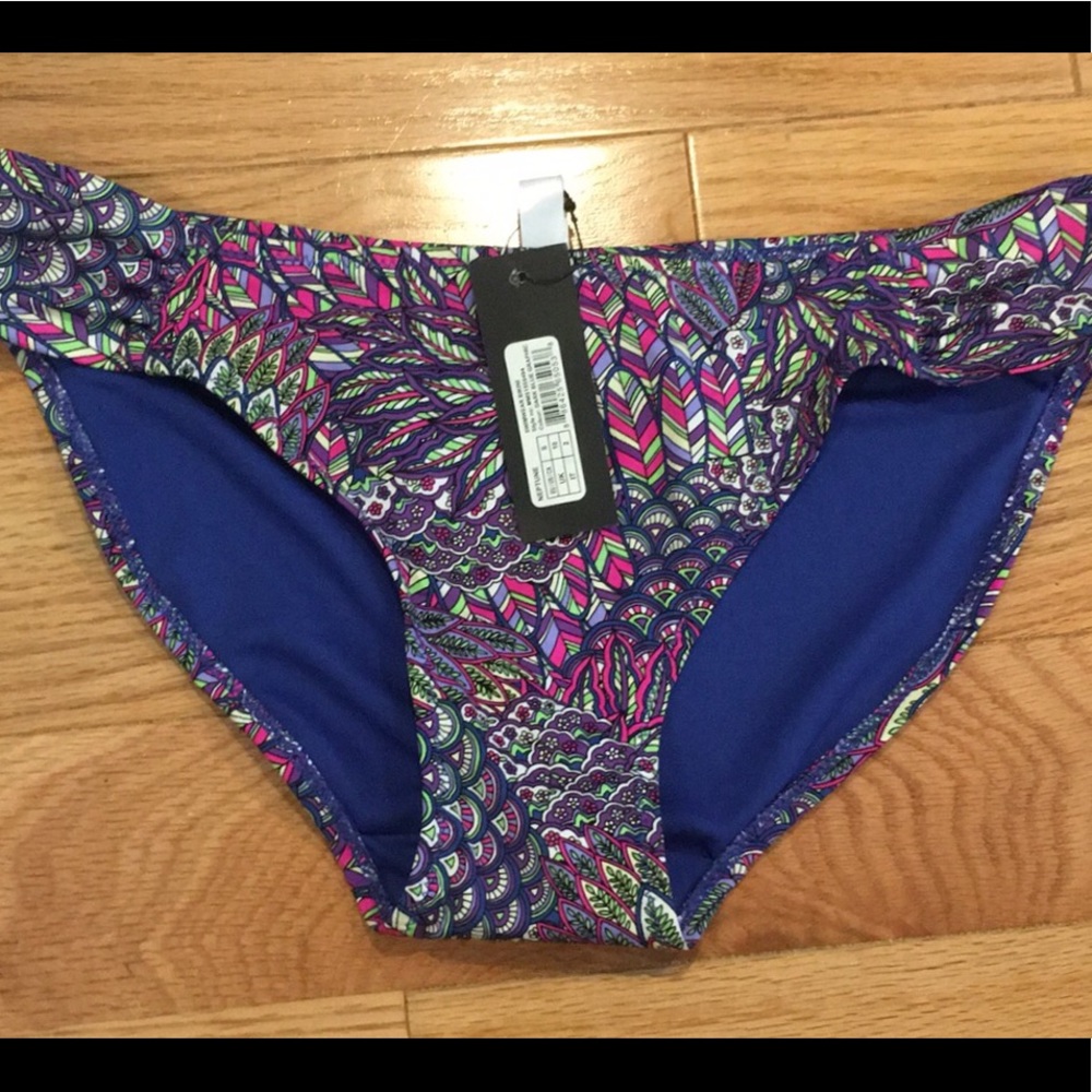 NWT Women bathing suit bikini bottoms size S multi